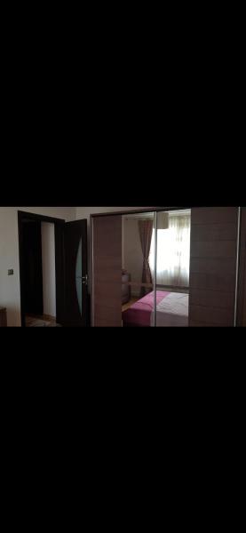 Apartament Tano